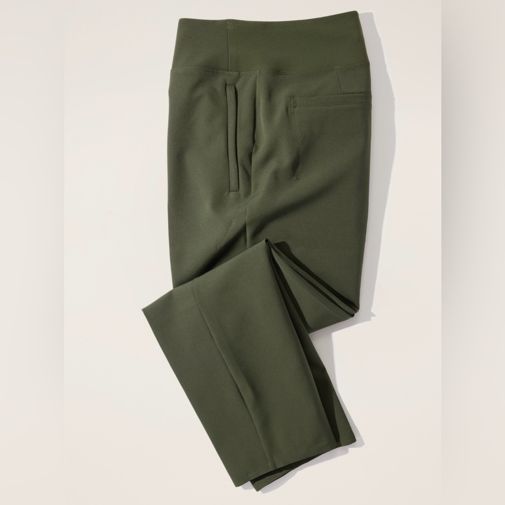 NWT-Athleta Aspen Olive  Endless Pant, Size 2 - Picture 5 of 9